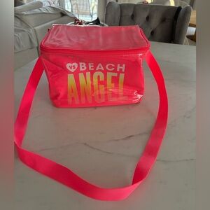 Victoria's Secret hot pink Beach Angel cooler/snack bag with zipper and handle